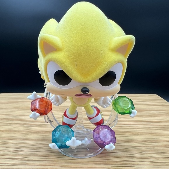Funko Other - Funko Pop! Plus: Sonic the Hedgehog - Super Sonic with Emeralds (Flocked) -...
